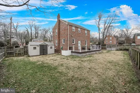 Exterior - 1000 Dennis Ave, Silver Spring, MD 20901 photo 11 of 16