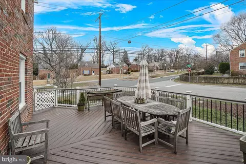 Exterior - 1000 Dennis Ave, Silver Spring, MD 20901 photo 7 of 16