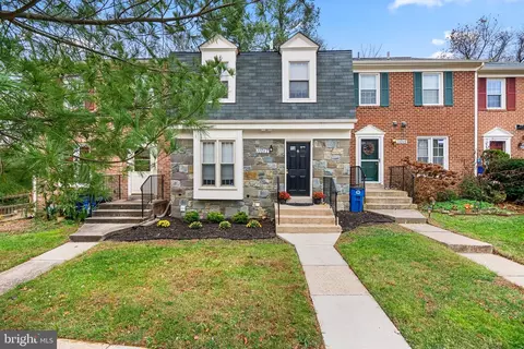 11017 Candlelight Ln #11017, Potomac, MD 20854