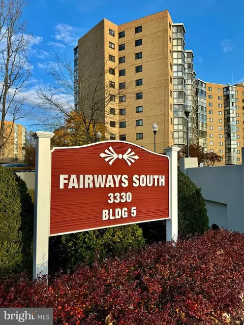 3330 N Leisure World Blvd #5-609, Silver Spring, MD 20906