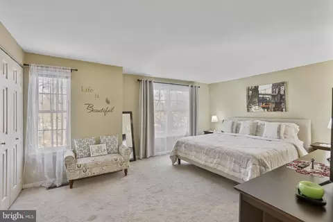 Bedroom - 14916 Habersham Cir, Silver Spring, MD 20906 photo 2 of 4
