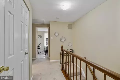 Entry Way - 14916 Habersham Cir, Silver Spring, MD 20906 photo 1 of 3