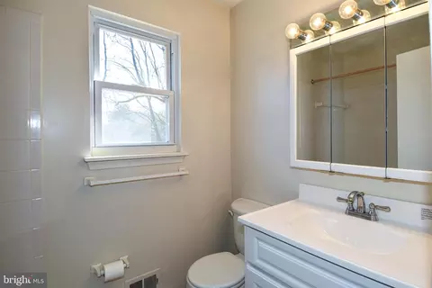 14117 Huckleberry Ln, Silver Spring, MD 20906 photo 36
