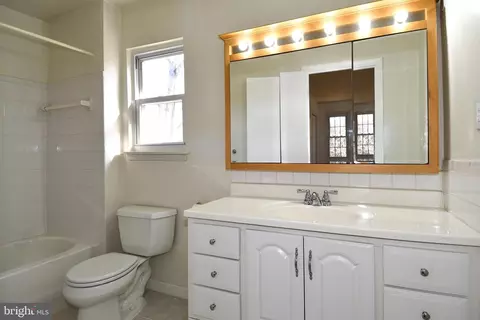 14117 Huckleberry Ln, Silver Spring, MD 20906 photo 27