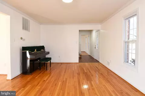 14117 Huckleberry Ln, Silver Spring, MD 20906 photo 7
