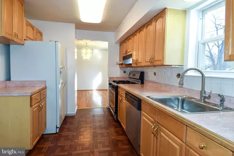 14117 Huckleberry Ln, Silver Spring, MD 20906 photo 14