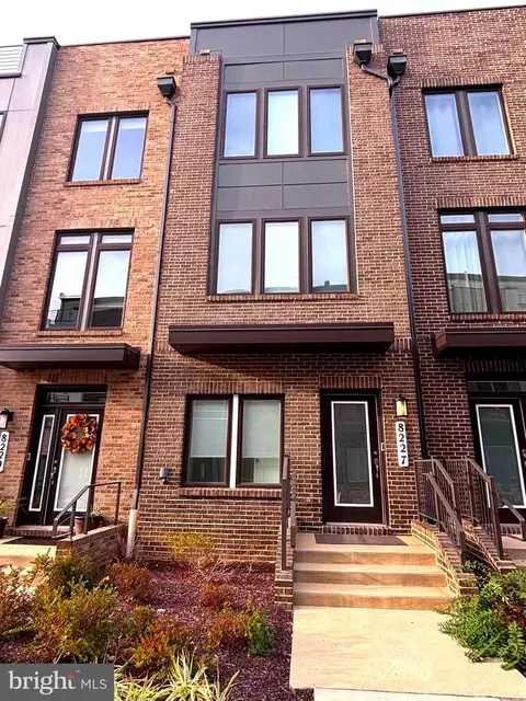 8227 Front Loop, Rockville, MD 20855