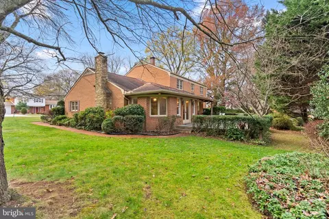 13501 Colefair Dr, Silver Spring, MD 20904 photo 4