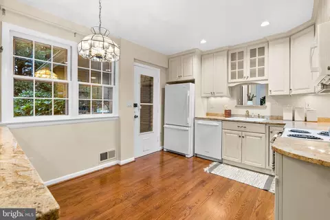 13501 Colefair Dr, Silver Spring, MD 20904 photo 17