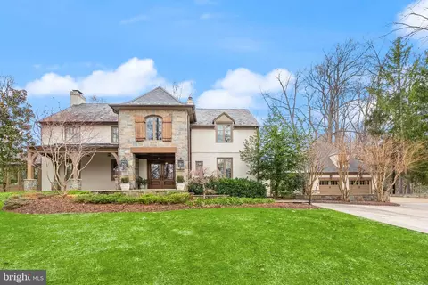 8820 Burning Tree Rd, Bethesda, MD 20817