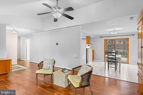 2812 Aquarius Ave, Silver Spring, MD 20906 photo 4