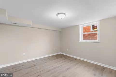 9710 Braddock Rd, Silver Spring, MD 20903 photo 24