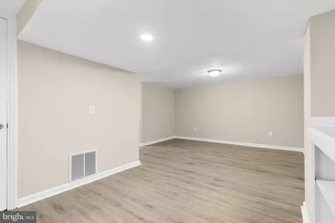 9710 Braddock Rd, Silver Spring, MD 20903 photo 22