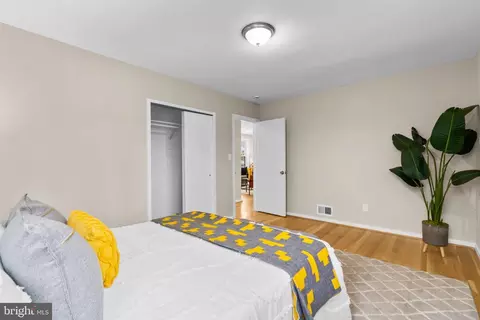 9710 Braddock Rd, Silver Spring, MD 20903 photo 17