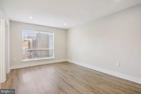 Living - 3904 Bel Pre Rd #3904-6, Silver Spring, MD 20906 photo 4 of 4