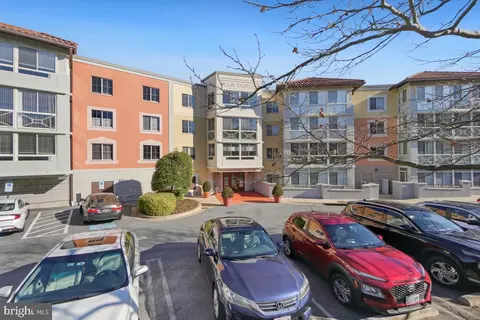 Exterior - 14801 Pennfield Cir #401, Silver Spring, MD 20906 photo 3 of 4