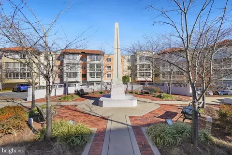 Exterior - 14801 Pennfield Cir #401, Silver Spring, MD 20906 photo 4 of 4
