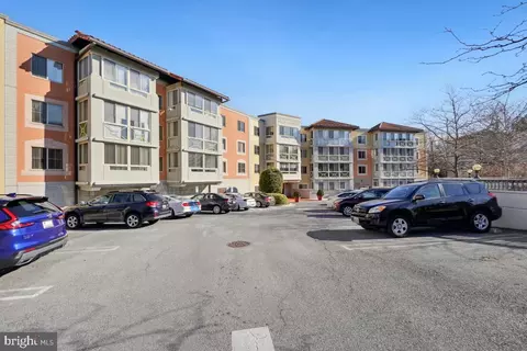 Exterior - 14801 Pennfield Cir #401, Silver Spring, MD 20906 photo 2 of 4