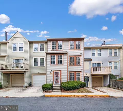 3702 Monmouth Pl #14-147, Burtonsville, MD 20866