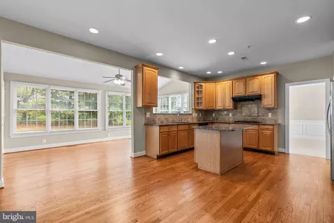 Other - 18409 Polynesian Ln, Boyds, MD 20841 photo 5 of 34