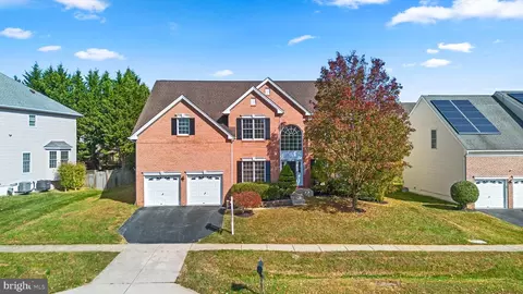 18409 Polynesian Ln, Boyds, MD 20841