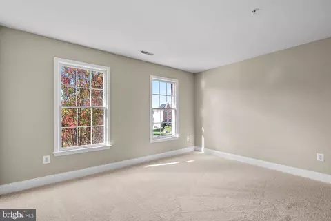 Bedroom - 18409 Polynesian Ln, Boyds, MD 20841 photo 1 of 7