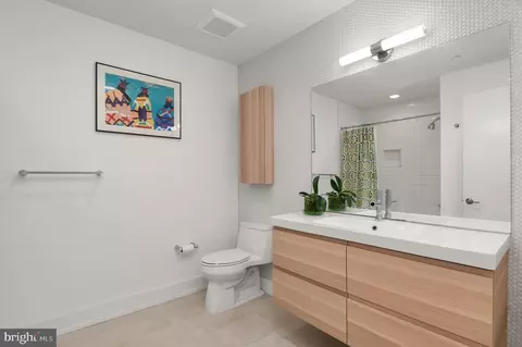 2747 Linden Ln #203, Silver Spring, MD 20910 photo 19