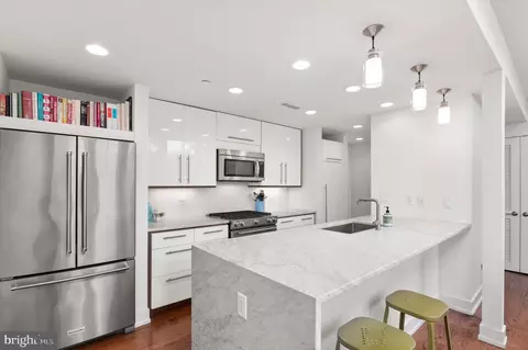 2747 Linden Ln #203, Silver Spring, MD 20910 photo 8