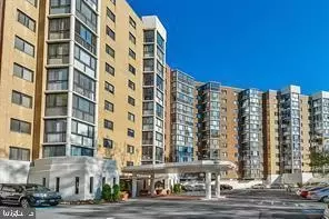 15101 Interlachen Dr #1-209, Silver Spring, MD 20906