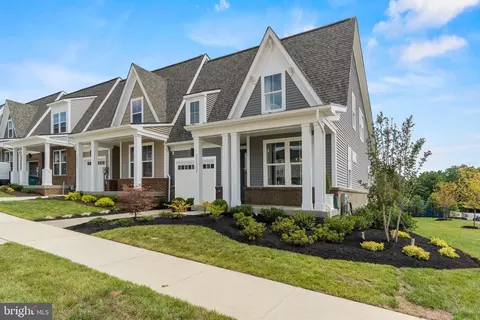 13307 Petrel St, Clarksburg, MD 20871
