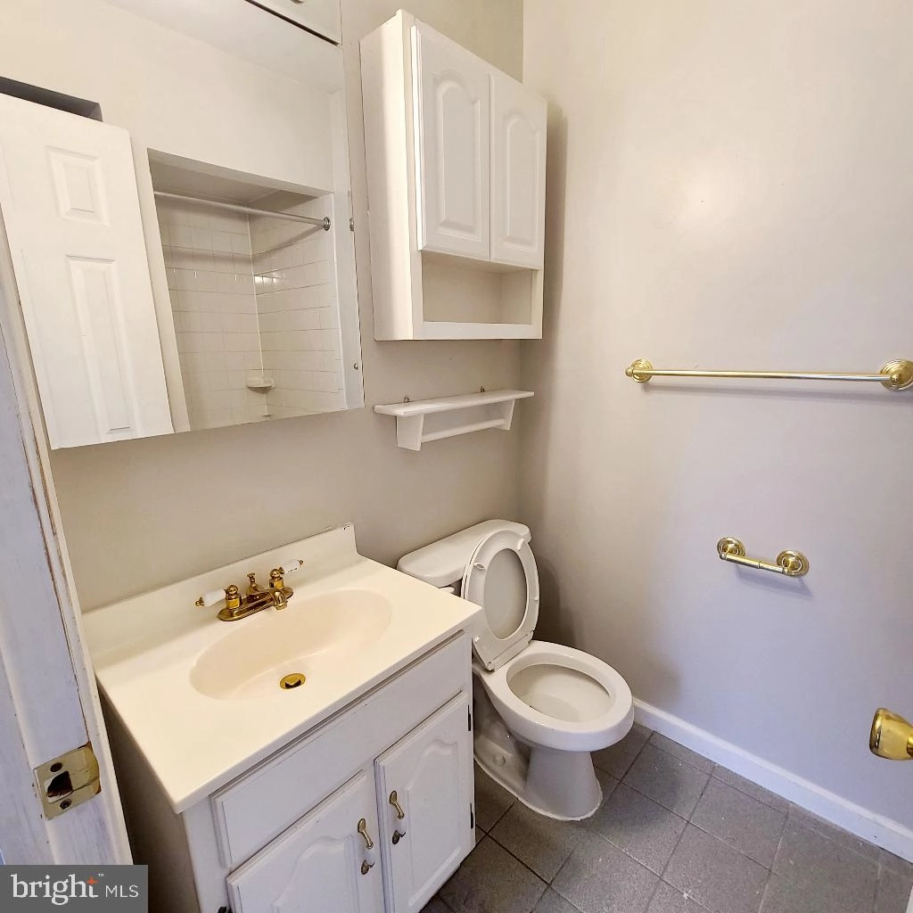 11905 Bluhill Rd, Silver Spring, MD 20902 photo 11