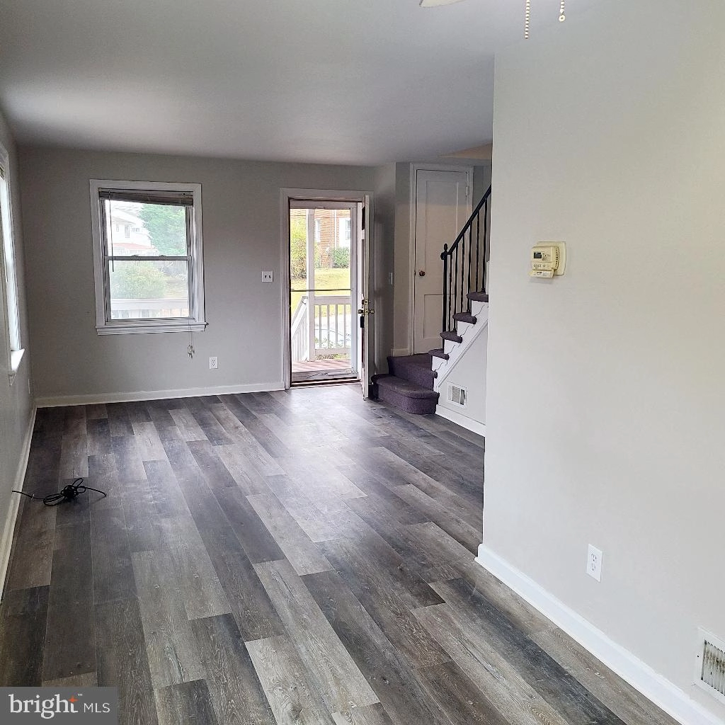 11905 Bluhill Rd, Silver Spring, MD 20902 photo 4