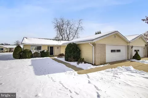 5 Fitzhugh Ct #79-A, Silver Spring, MD 20906