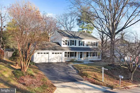 13 Treworthy Rd, Gaithersburg, MD 20878