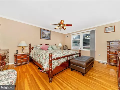 14901 Cobblestone Dr, Silver Spring, MD 20905 photo 22
