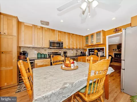 14901 Cobblestone Dr, Silver Spring, MD 20905 photo 14