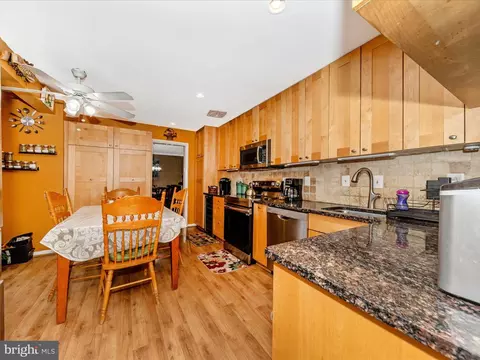 14901 Cobblestone Dr, Silver Spring, MD 20905 photo 11