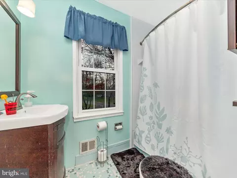 14901 Cobblestone Dr, Silver Spring, MD 20905 photo 33