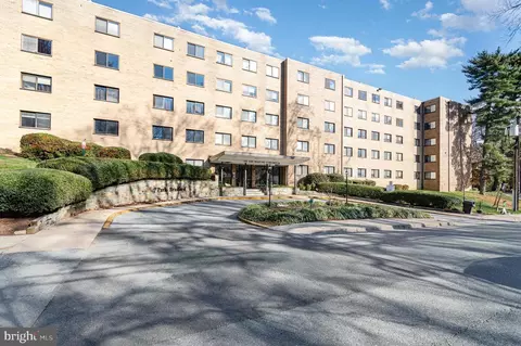 8601 Manchester Rd #518, Silver Spring, MD 20901 photo 1
