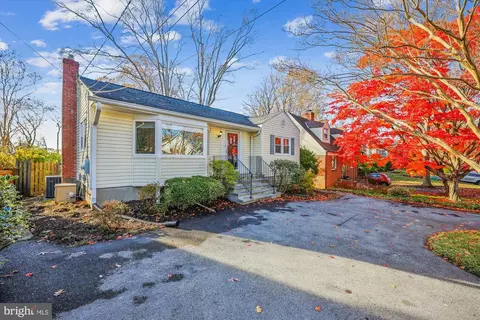 9808 Rosensteel Ave, Silver Spring, MD 20910