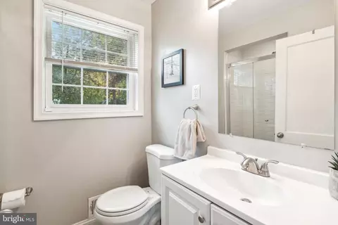 Bath - 9411 Worth Ave, Silver Spring, MD 20901 photo 1 of 2
