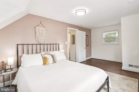 Bedroom - 9411 Worth Ave, Silver Spring, MD 20901 photo 7 of 8