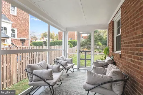Exterior - 9411 Worth Ave, Silver Spring, MD 20901 photo 3 of 9
