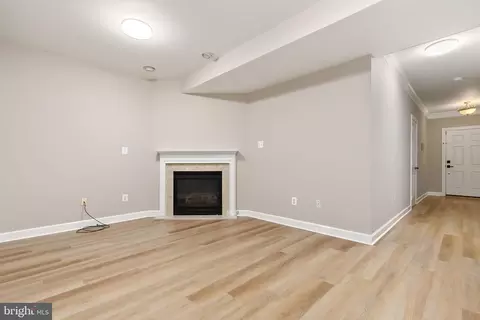3320 Castle Ridge Cir #14, Silver Spring, MD 20904 photo 42