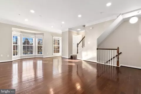 3320 Castle Ridge Cir #14, Silver Spring, MD 20904 photo 7