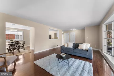 Living - 10713 Woodsdale Dr, Silver Spring, MD 20901 photo 4 of 5