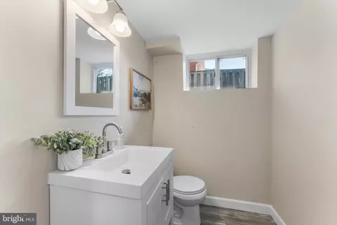 Bath - 10713 Woodsdale Dr, Silver Spring, MD 20901 photo 5 of 5