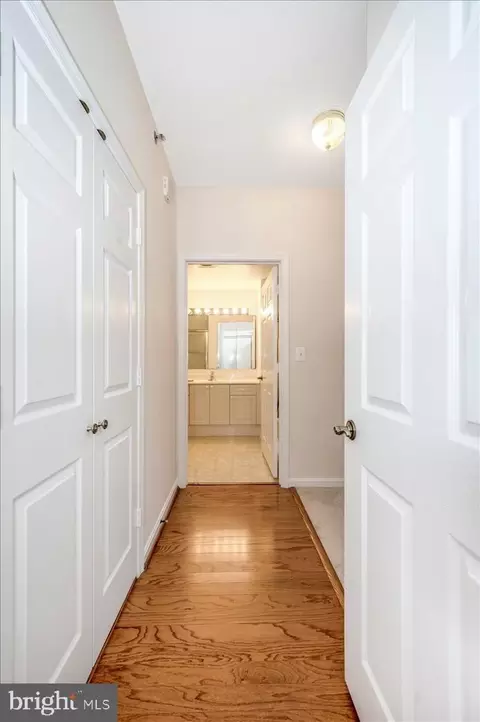 Entry Way - 3100 N Leisure World Blvd #220, Silver Spring, MD 20906 photo 3 of 6