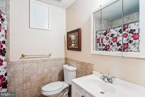 5 Foxhall Ct, Silver Spring, MD 20906 photo 17