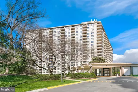 5225 Pooks Hill Rd #1129S, Bethesda, MD 20814